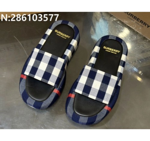 (152공장) 버*리 네이비 체크 슬리퍼