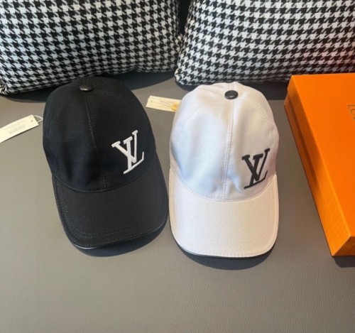 (momo 공장) L. LV 볼캡