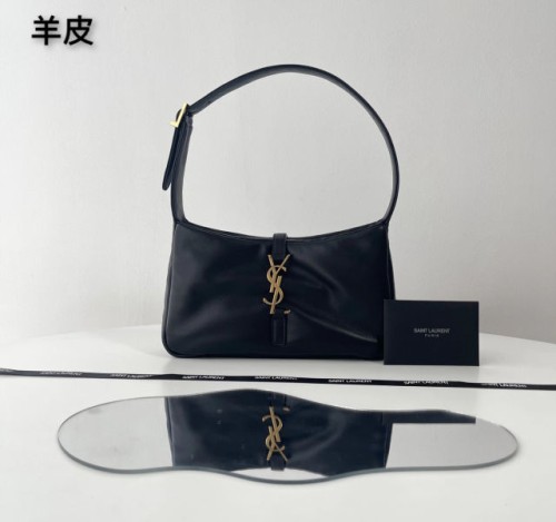 (블랙 프레임 공장) YSL. LE 5 A 7 패딩 호보백