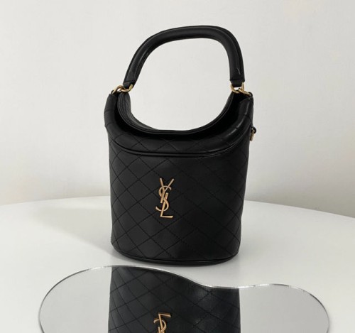 (블랙 프레임 공장) YSL. 가비 램스킨 버킷백