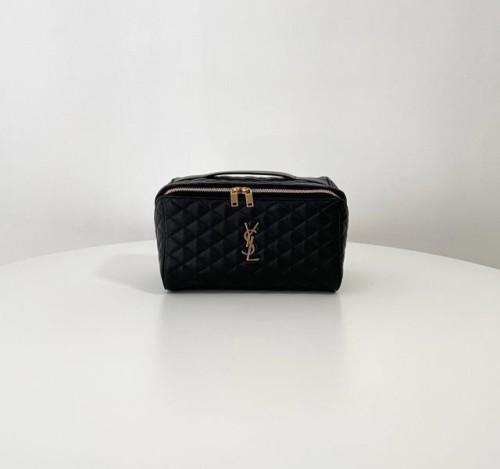 (블랙 프레임 공장) YSL. 가비 다이아몬드 퀄팅 베니티 케이스